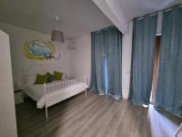 Chambre Lit King-Size avec Balcon