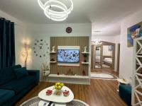 B&B Tirana - Cosy 2BR Apartment near Tirana Airport - SELF CHECK-IN 24hr - Bed and Breakfast Tirana