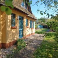 Ferienhof Darsser Ort - B&B Wustrow