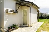 Camera Matrimoniale Comfort con Giardino Privato