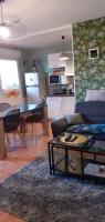 B&B La Seyne-sur-Mer - les romarins appartement climatisé - Bed and Breakfast La Seyne-sur-Mer