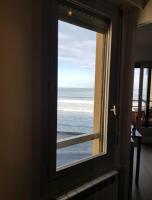 Splendide T2 face à la mer, terrasse, wifi - B&B Hendaye