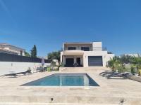 Magnifique villa avec piscine dans sud de la France - Chambres d'hôtes Saint-Gervasy