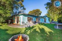 B&B Callala Beach - Beachwood - Firepit - Pet Friendly - 2 Mins Walk to the Beach - Bed and Breakfast Callala Beach