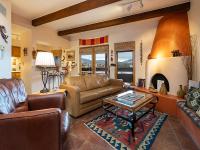 B&B Santa Fe - Vista La Sierra, 2 Bedrooms, Flat Screen TV, Pet Friendly, Sleeps 6 - Bed and Breakfast Santa Fe