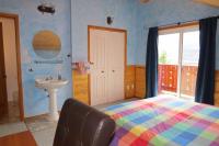 Mountain View Room #1