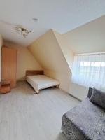 Camera Matrimoniale con Letto Supplementare