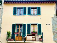 Balcone Fiorito, nel cuore del centro storico di Cortona - Chambres d'hôtes Cortone