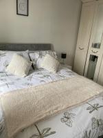 B&B Wellington - Homely property close to Princess Royal hospital and Apley Wood - Bed and Breakfast Wellington