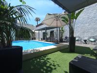 B&B Castelldefels - Edard's Great House - Bed and Breakfast Castelldefels