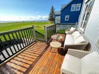 B&B Reikiavik - A New house that is a mix of an Historic House ( Torfhildur Hólms House ) and a new building in heart of Reykjavik on 3 levels - Bed and Breakfast Reikiavik