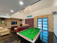 B&B Johor Bahru - A08 BaliWood Theme Homestay In Johor Jaya - Bed and Breakfast Johor Bahru