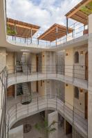 Studio met Queensize Bed