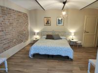 Double or Twin Room with Private Bathroom