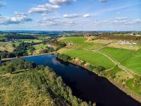Cozy rural lodge, amazing views close to Holmfirth - B&B