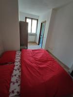 B&B Cuasso al Monte - Yellow house 1 - Bed and Breakfast Cuasso al Monte