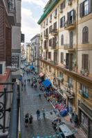 Irooms Garibaldi - B&B Napoli