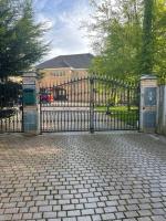 Luxury Studio Loft with Car Charging Point - B&B