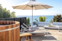 Ocean Breeze Cottage - Coast & Country - B&B Onetangi