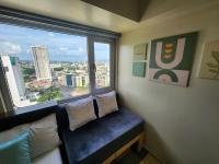 B&B Davao City - Spacious studio in downtown Davao - Bed and Breakfast Davao City