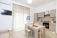 Apartamento con balcón