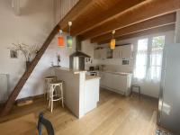 Villa rénovée à Fouras: 2 ch + mezzanine, proche plage/centre, jardin privatif, équipement complet - FR-1-709-64 - Chambres d'hôtes Fouras