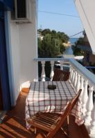 Mahi Studios - B&B Patitírion