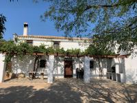 Casas Rurales Cortijo Cerro Fuentes Nuevas - B&B Castril