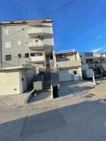 Apartamento de 2 dormitorios con vistas al mar