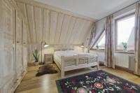 Apartment with Balcony - A.17
