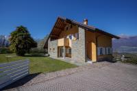 Appartamento con 3 Camere da Letto e Giardino Privato