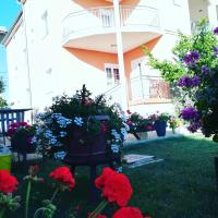 Rooms & Studio apartmani Flower - Bed and Breakfast Bibinje