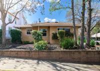 Immaculate Charming Duplex-1Unit - Bed and Breakfast Oroville