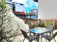 U Suites on Jessie - B&B