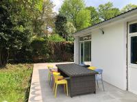 Modern House next Disneyland - Ferienwohnung