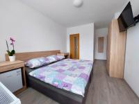 Penzion Strachotín - B&B Strachotín