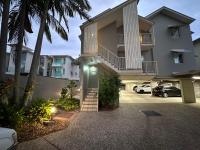 8 235 Gympie Tce Noosaville - Bed and Breakfast