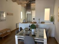 Fantastico Tarragona Corsini Apartment-1, en el centro con parking - B&B Tarragona