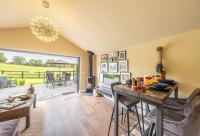 B&B Cranleigh - The Haybarn - Bed and Breakfast Cranleigh