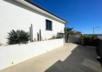 Villa contemporaine avec piscine chauffée proche des plages - Chambres d'hôtes Sauvian