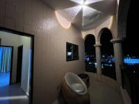 Apartamento con balcón