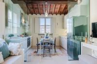 Helene Smart Flat with Elevator inside Lucca - Chambres d’hôtes Lucques