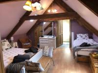 Habitación Familiar con baño privado