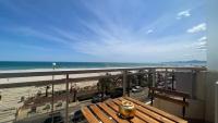 Appartement COSY, VUE MER avec Parking Privatif - Chambres d'hôtes Canet-en-Roussillon