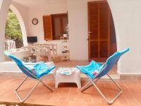 Antonia's Home - casa per le vacanze con giardino e veranda attrezzati - Chambres d'hôtes Centomani