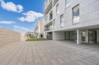 Quiet Balcony 2BR City Centre whit AC Metro Parking - B&B Vila Nova de Gaia