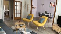 Appartement T4 70m2 - meublé - centre ville - proche Thermes - Ferienwohnung
