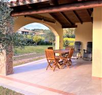 Villa Sara - Bed and Breakfast Castiadas