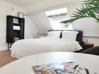 B&B Amstelveen - Guesthouse at the Amstel river with 2BR 2BA and garden - Bed and Breakfast Amstelveen