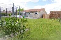 B&B Hostens - La Maison Maluti - avec Baby-foot, Billard & Wifi - Bed and Breakfast Hostens